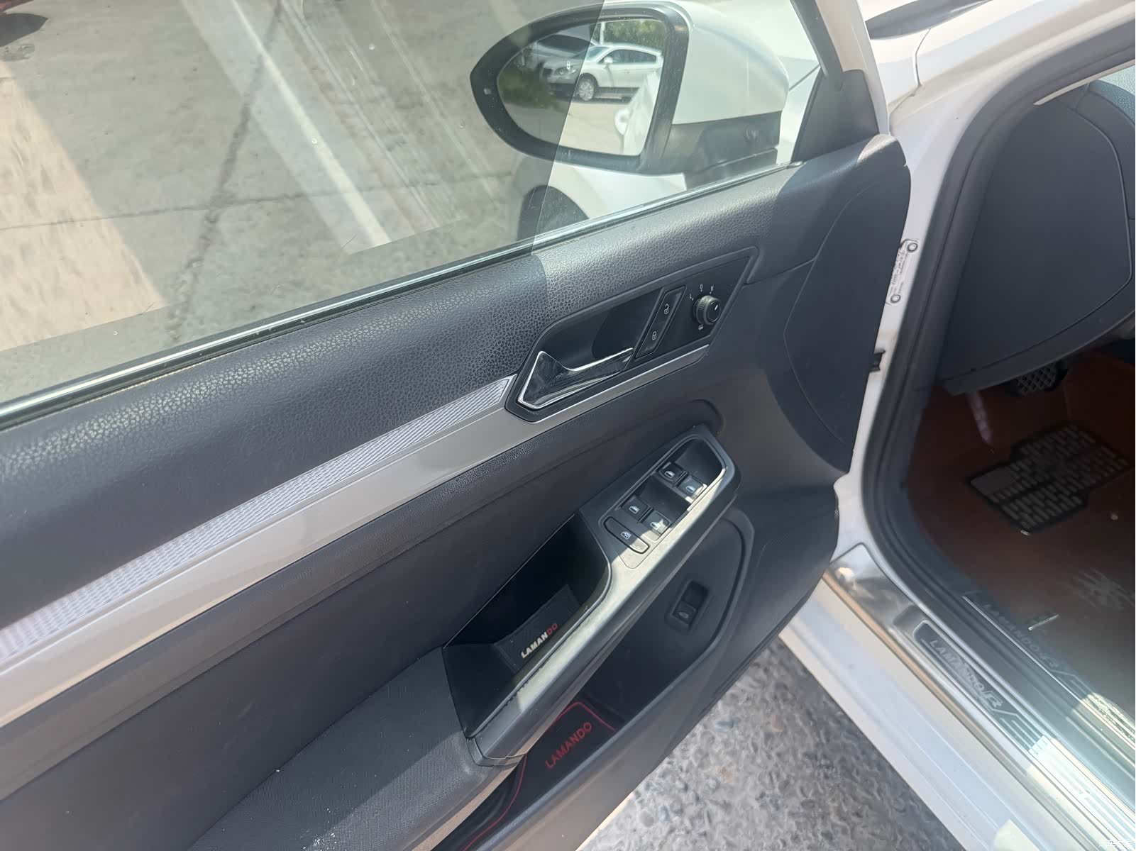 Volkswagen Lamando, 2017 10