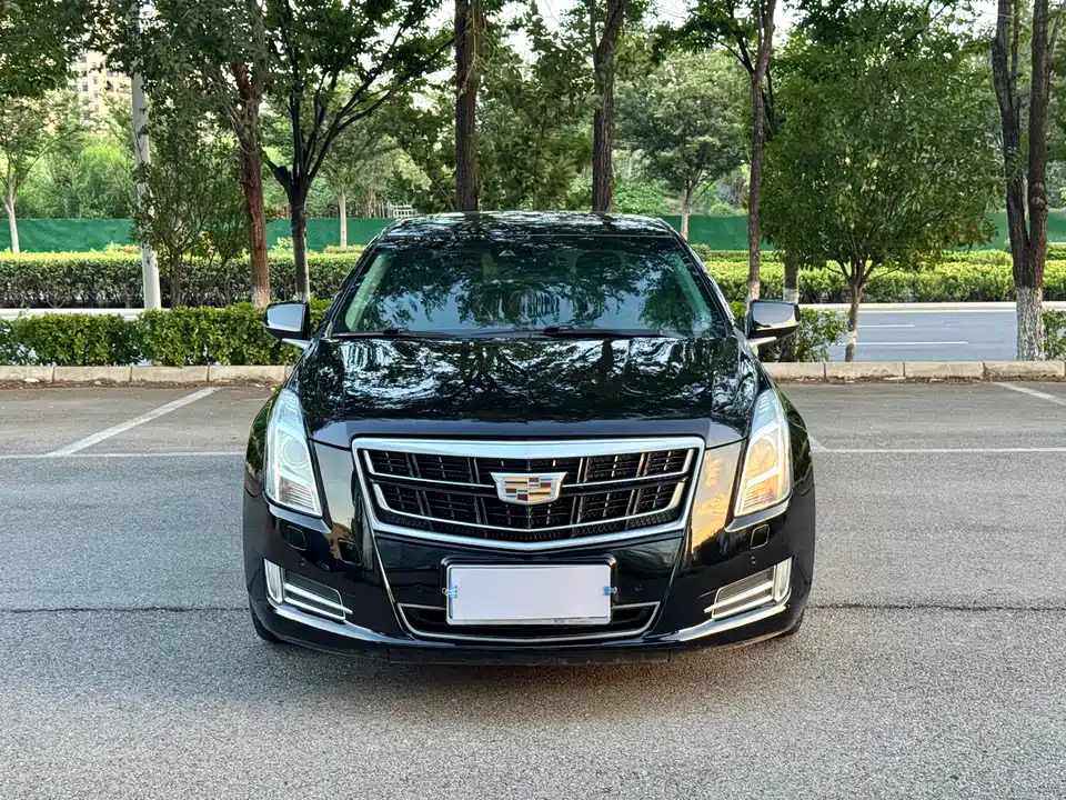 Cadillac XTS