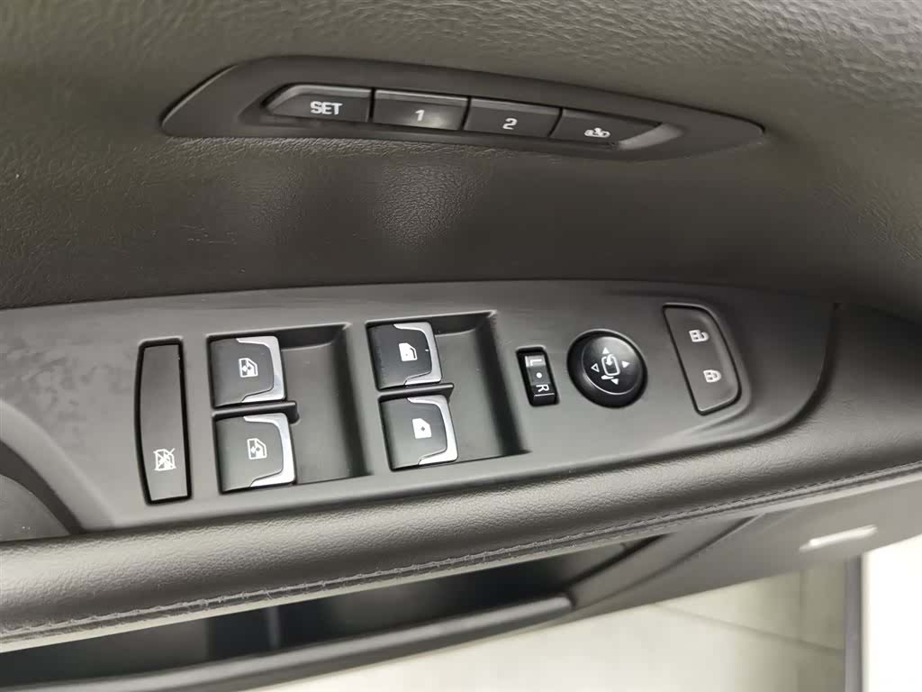 Cadillac CT6, 2018 9