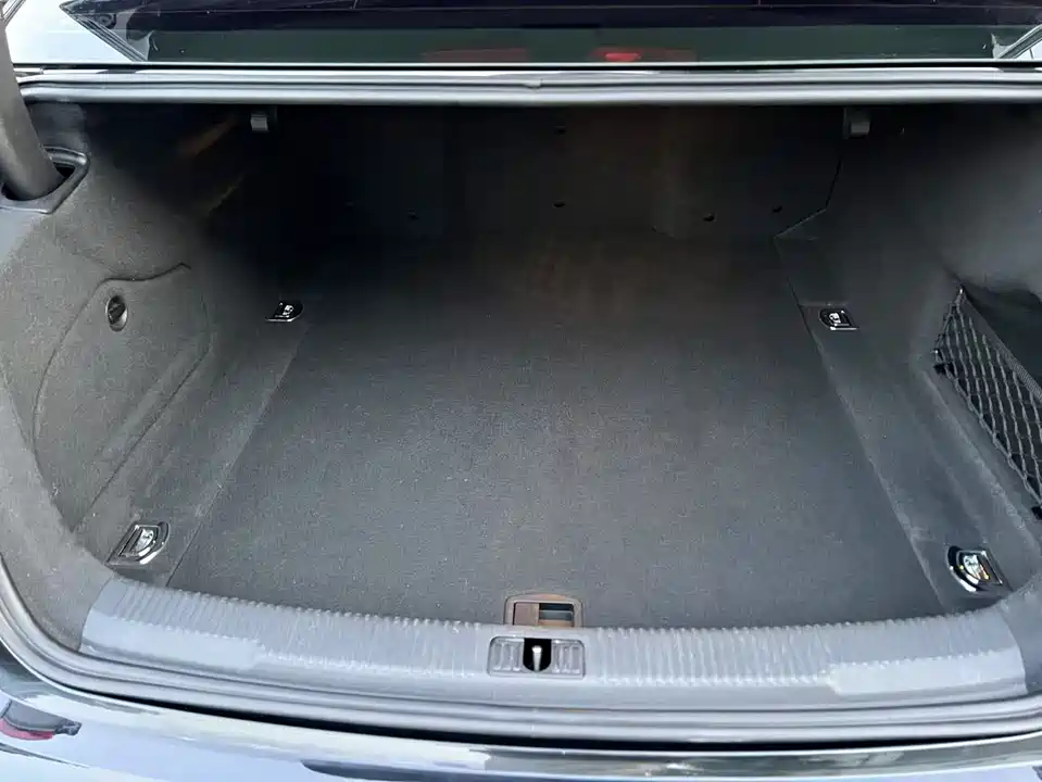 Audi A6L Audi A6L