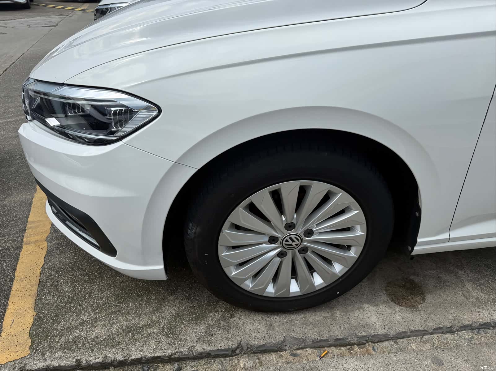 Volkswagen Lavida, 2020 4