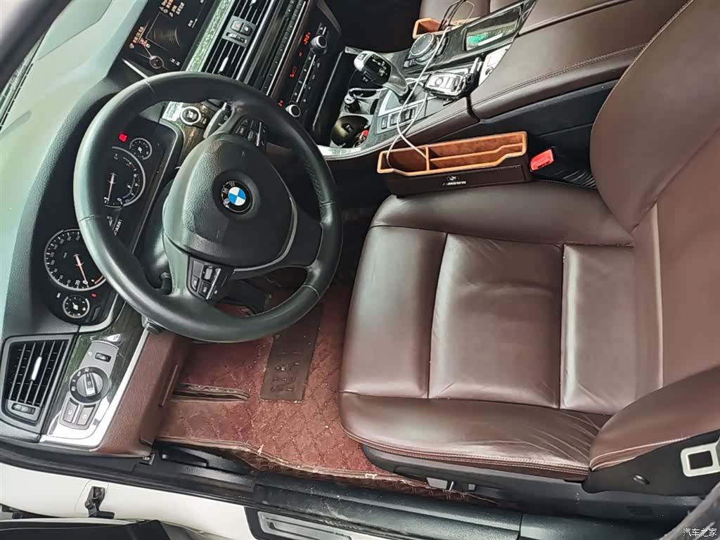 BMW 5 Series, 2017 16
