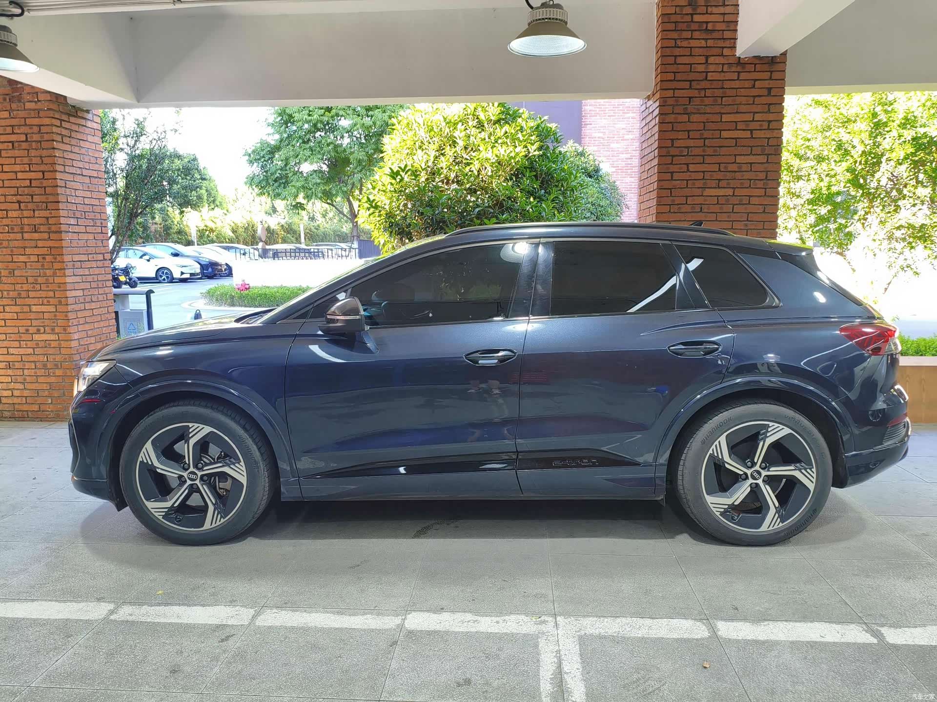 Audi Q4 e-tron, 2023 2