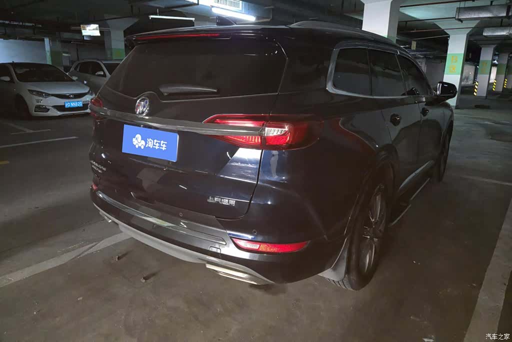 Buick Enclave, 2022 3