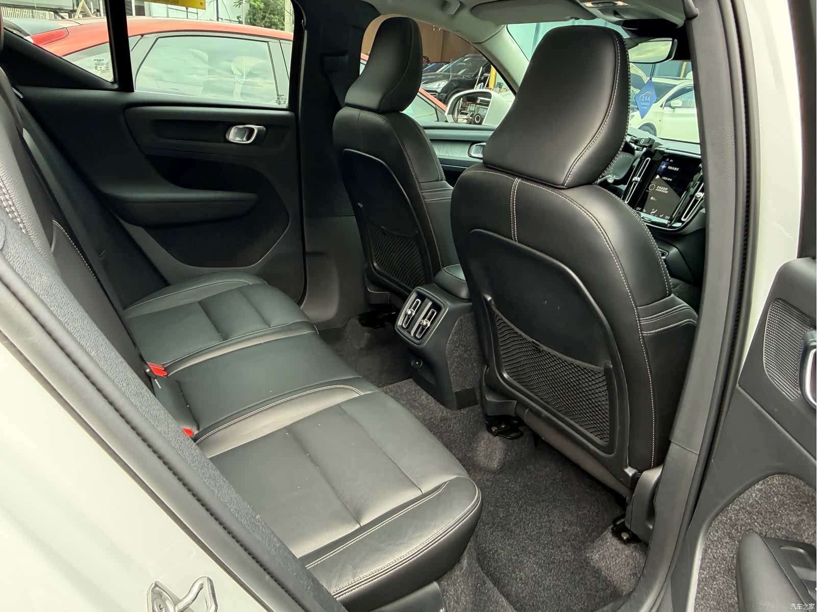 Volvo XC40, 2021 6