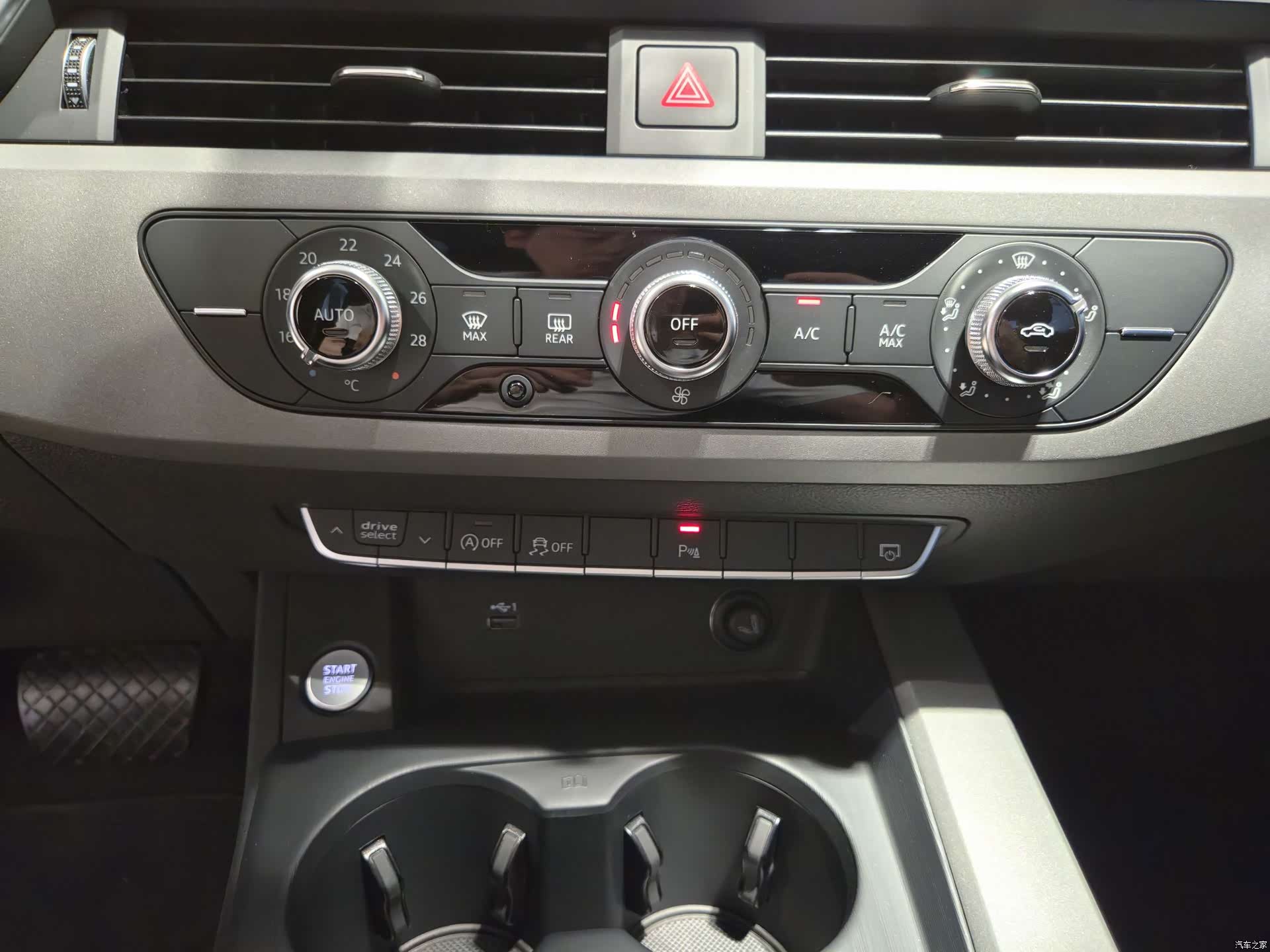 Audi A4L, 2019 12