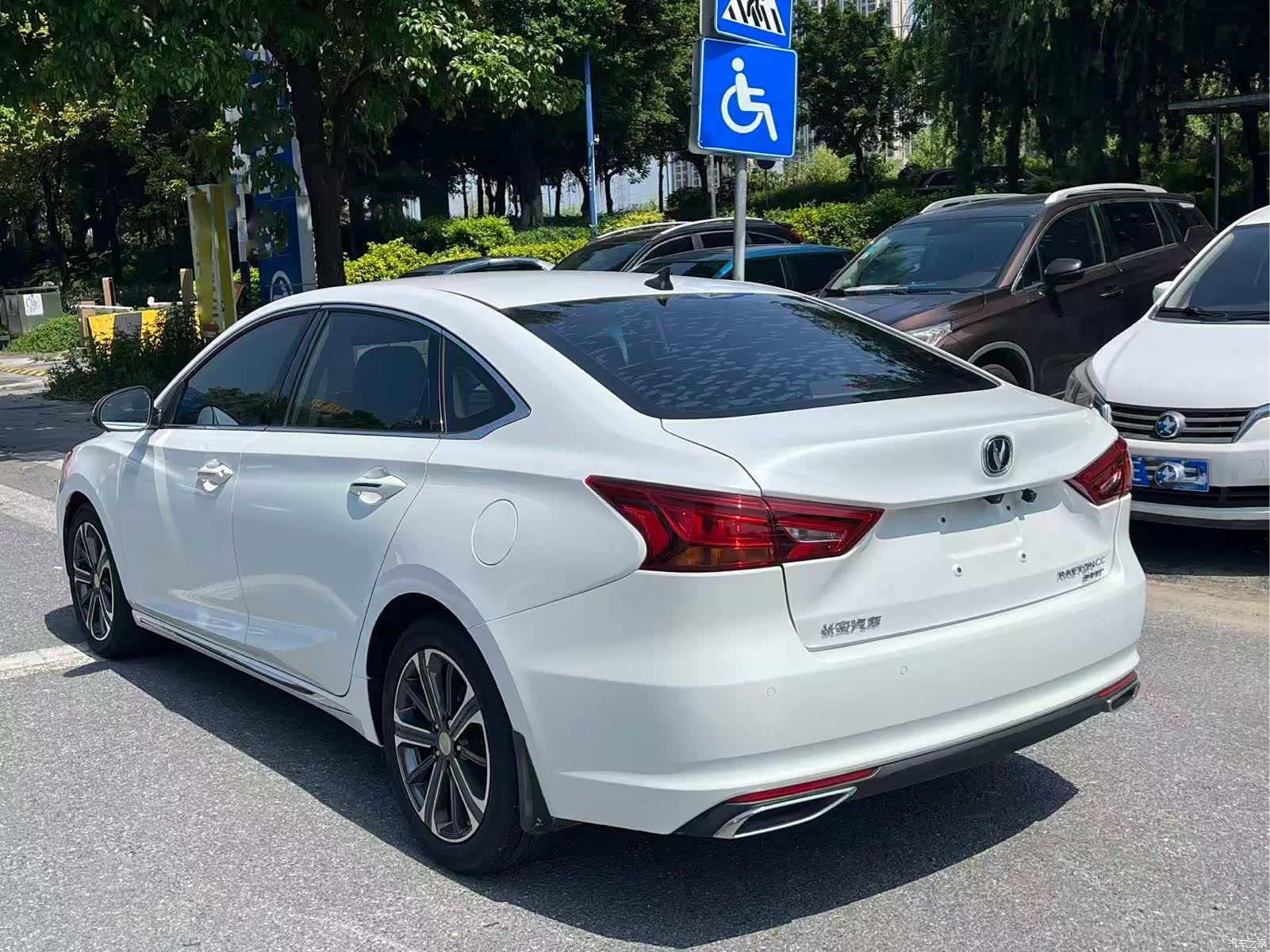 Changan CC, 2022 3