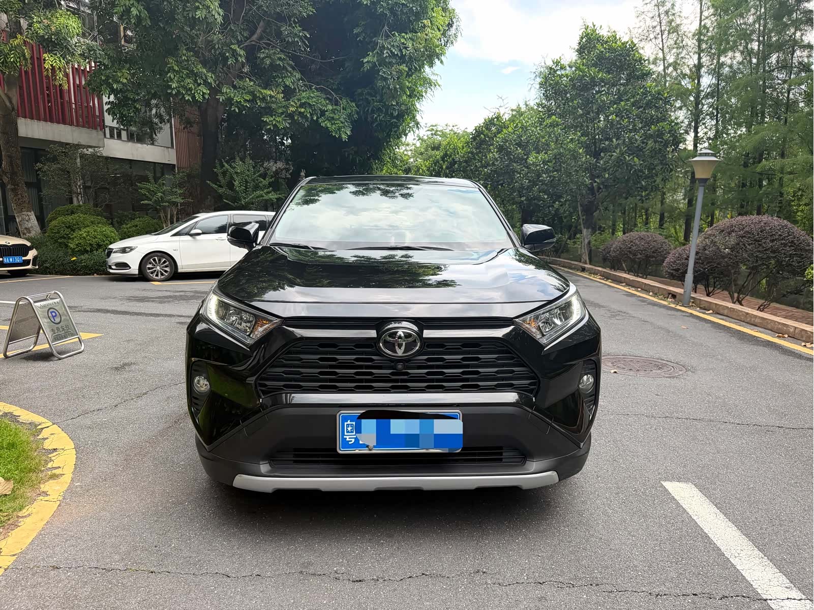 Toyota RAV4, 2022 2