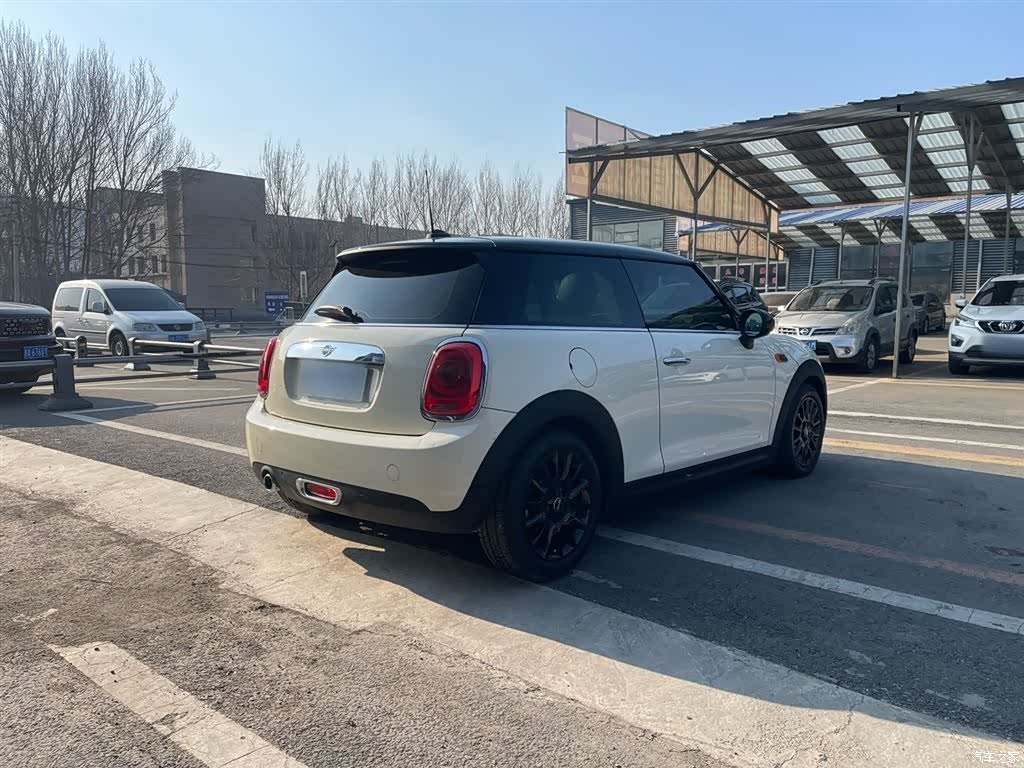 Mini ONE, 2019 12