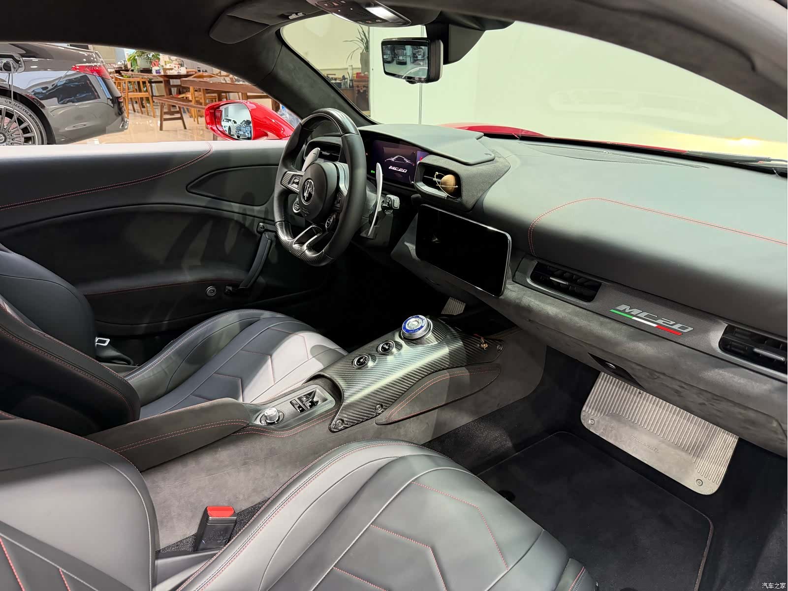 Maserati MC20, 2022 12