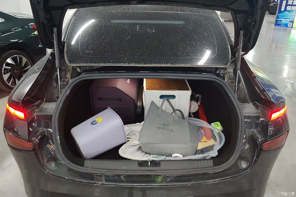 Xpeng P7, 2024 4