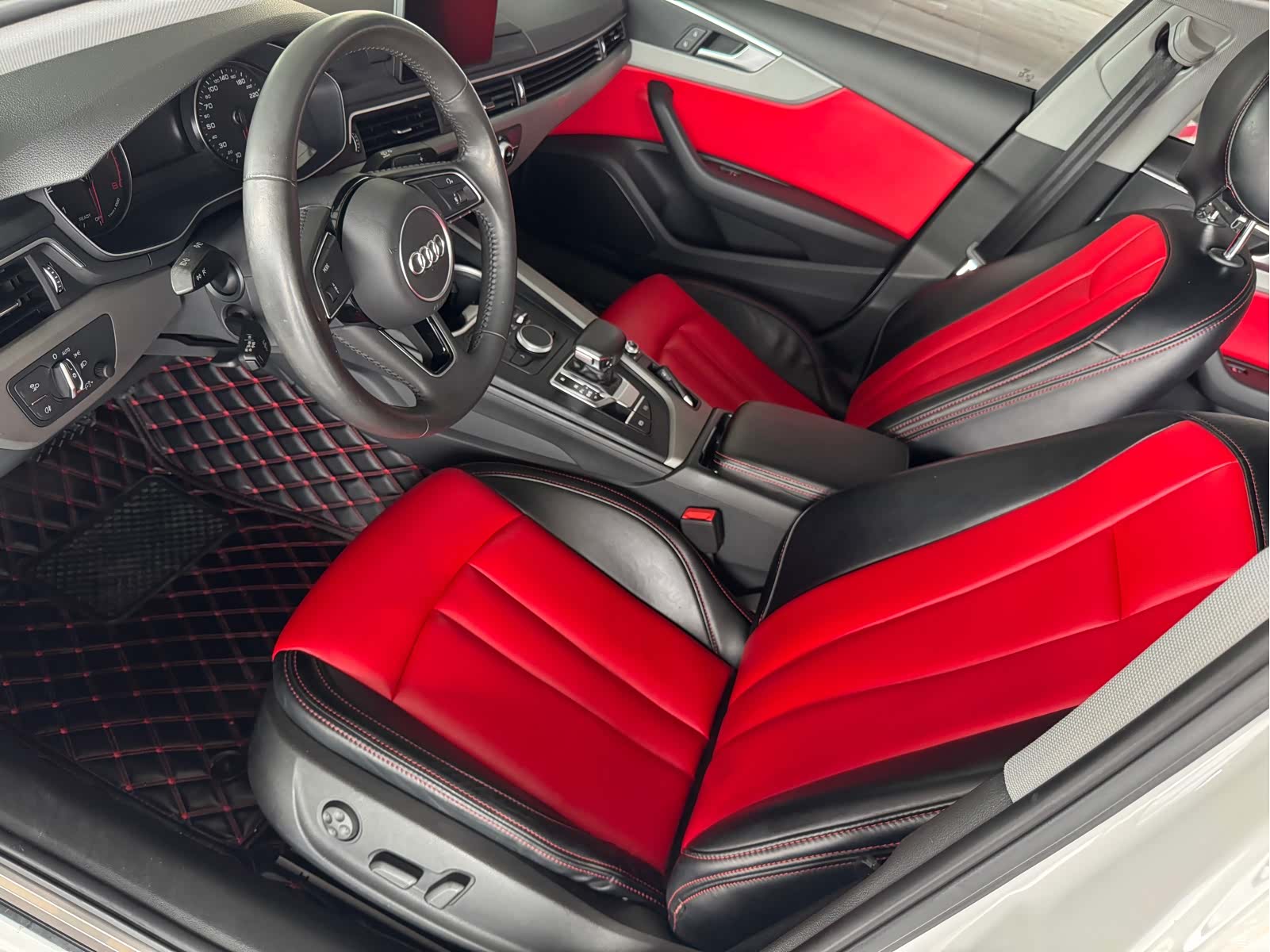 Audi A4L, 2019 8