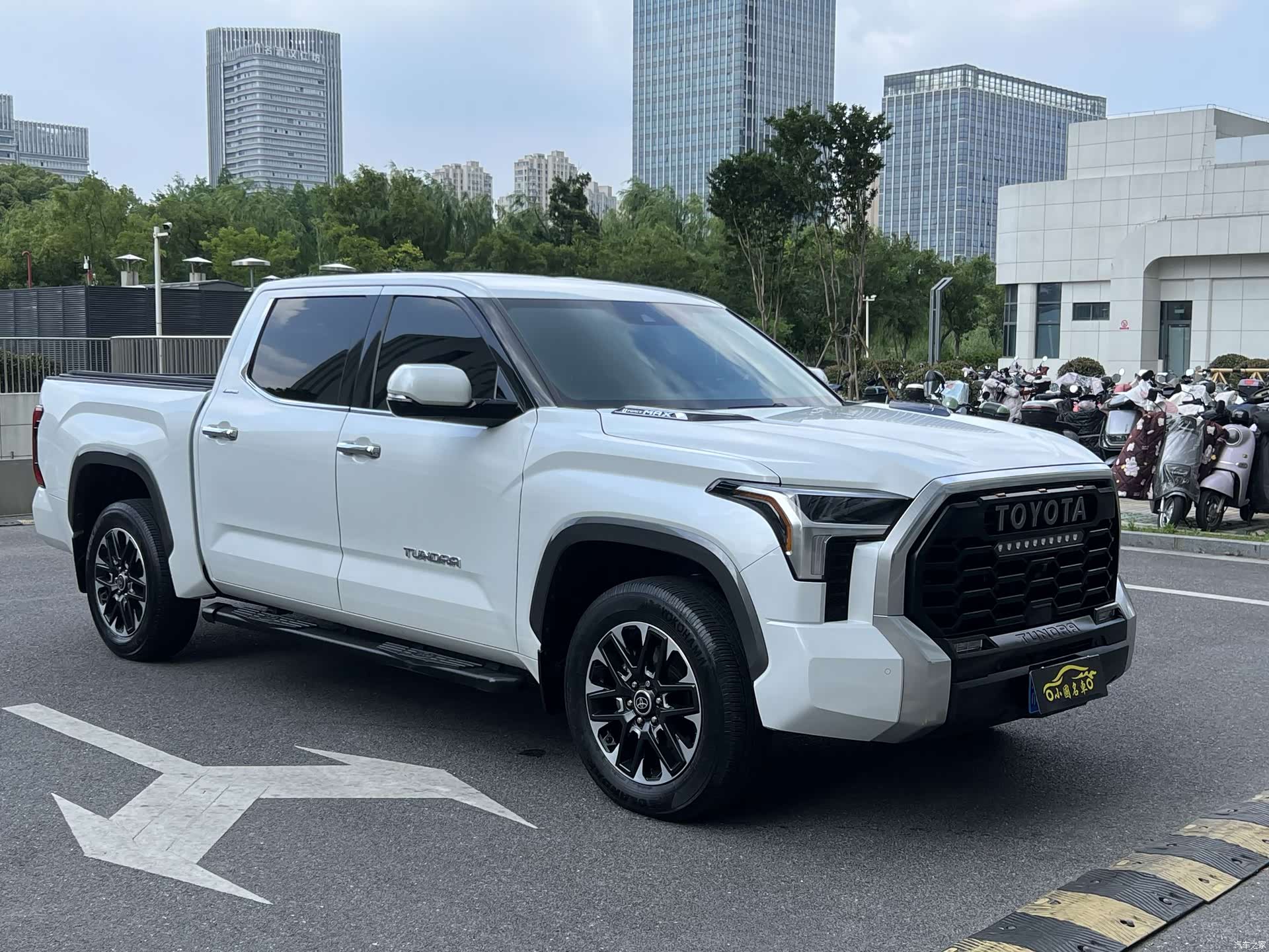 Toyota Tundra, 2023 3