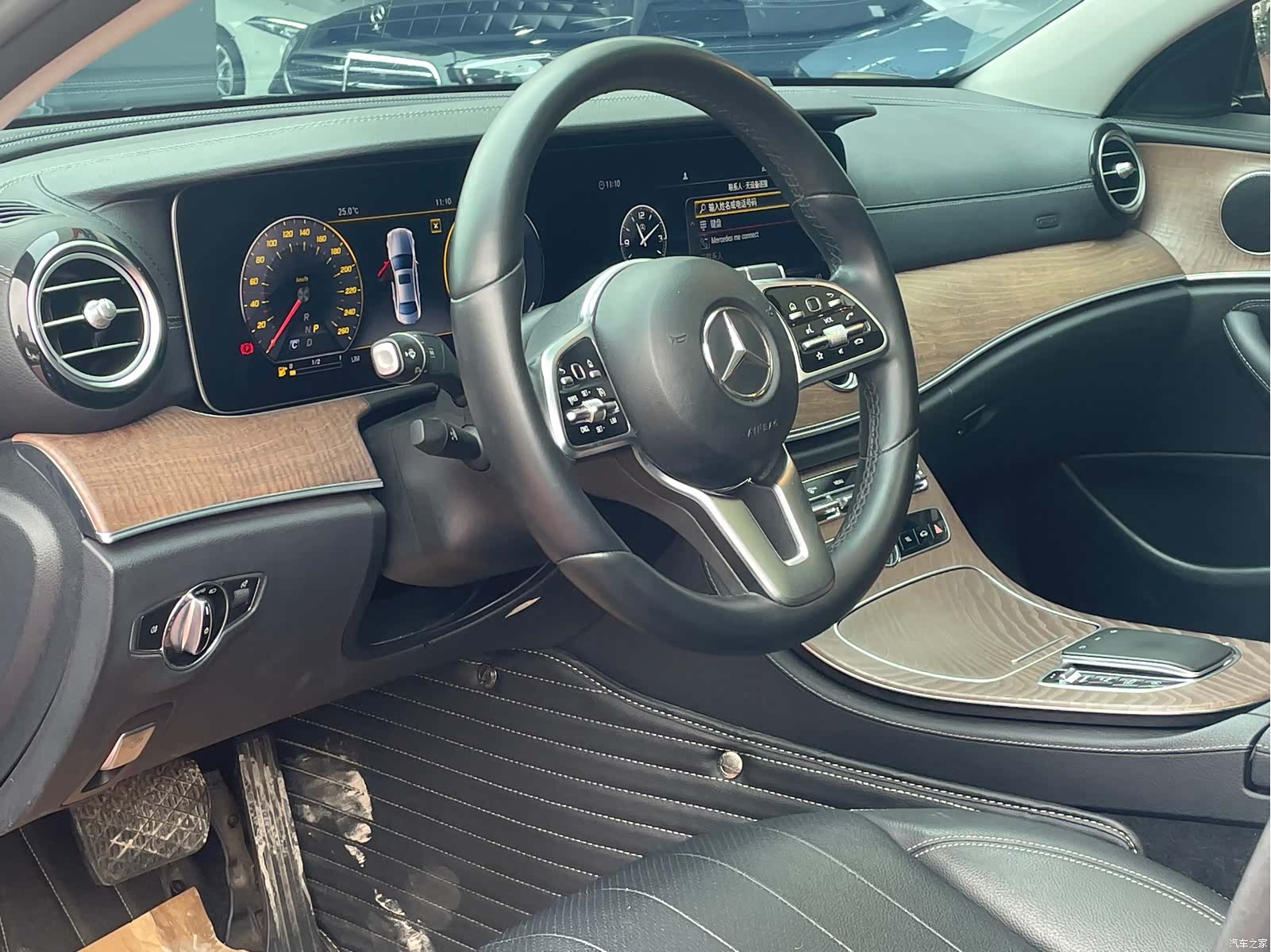 Mercedes-Benz E-Class, 2019 4