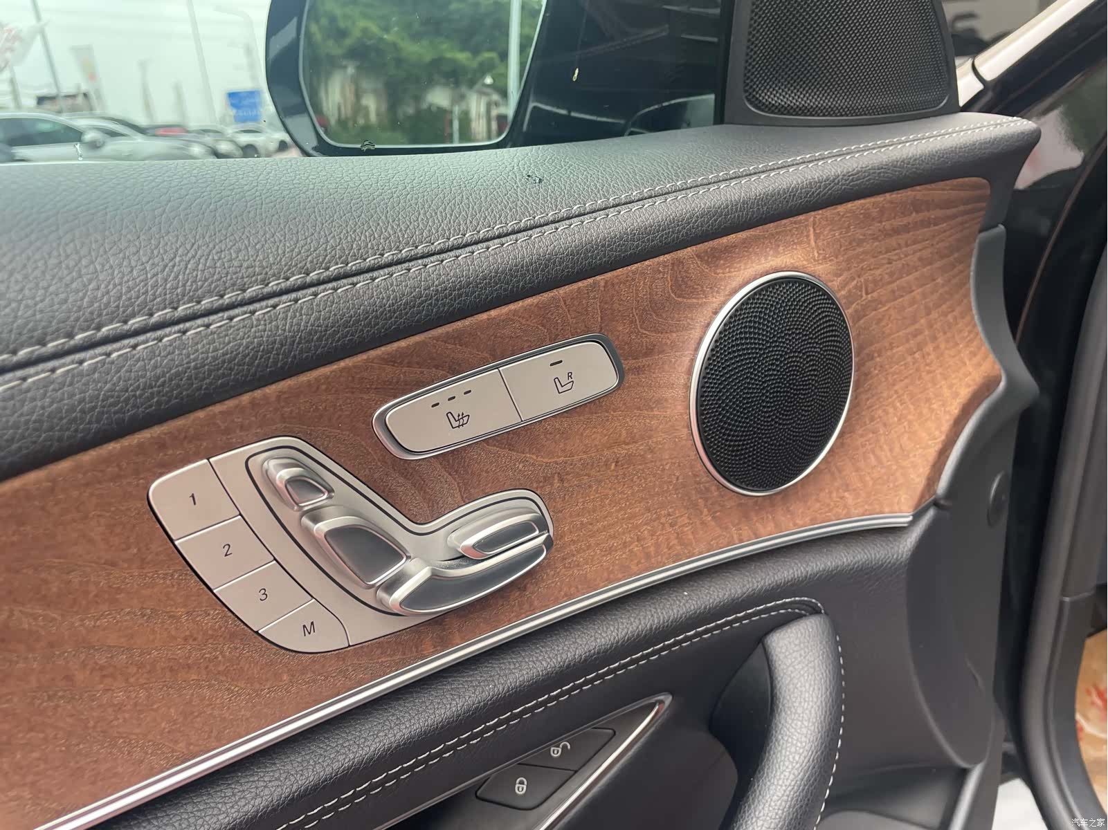 Mercedes-Benz E-Class, 2019 7