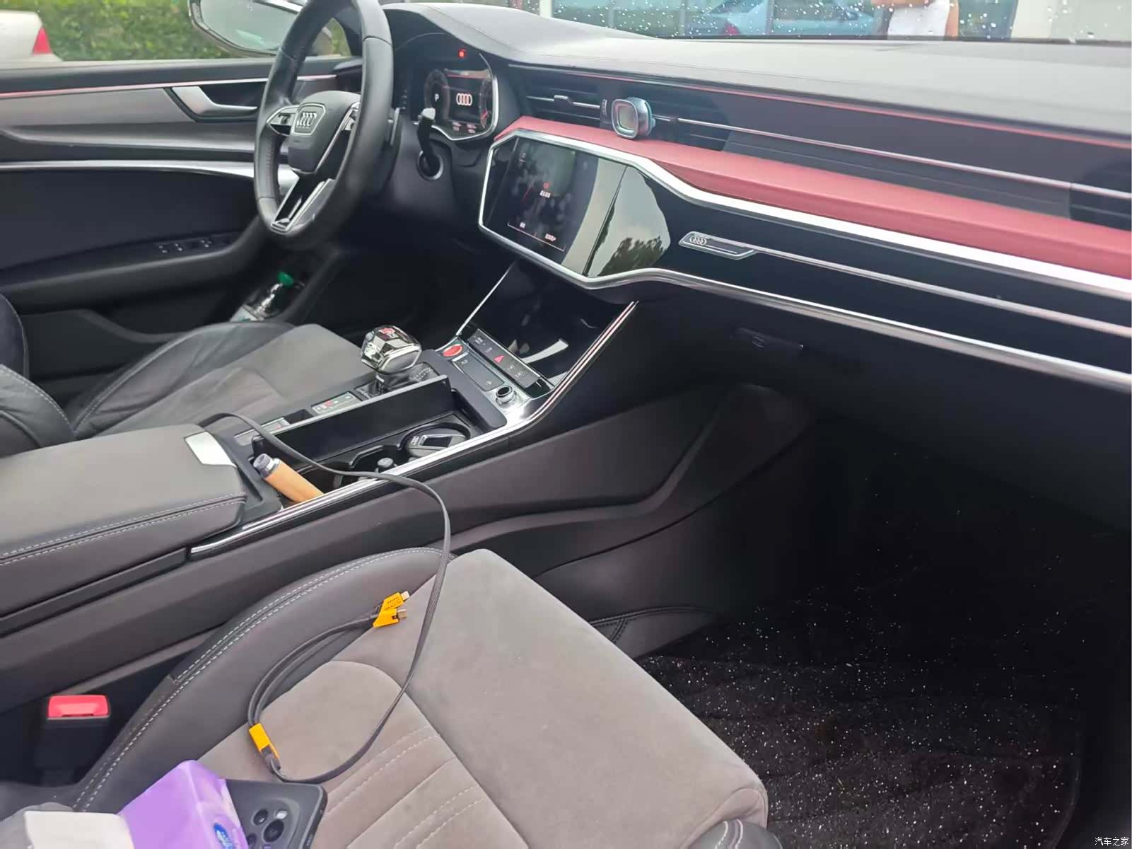 Audi A6L, 2020 12