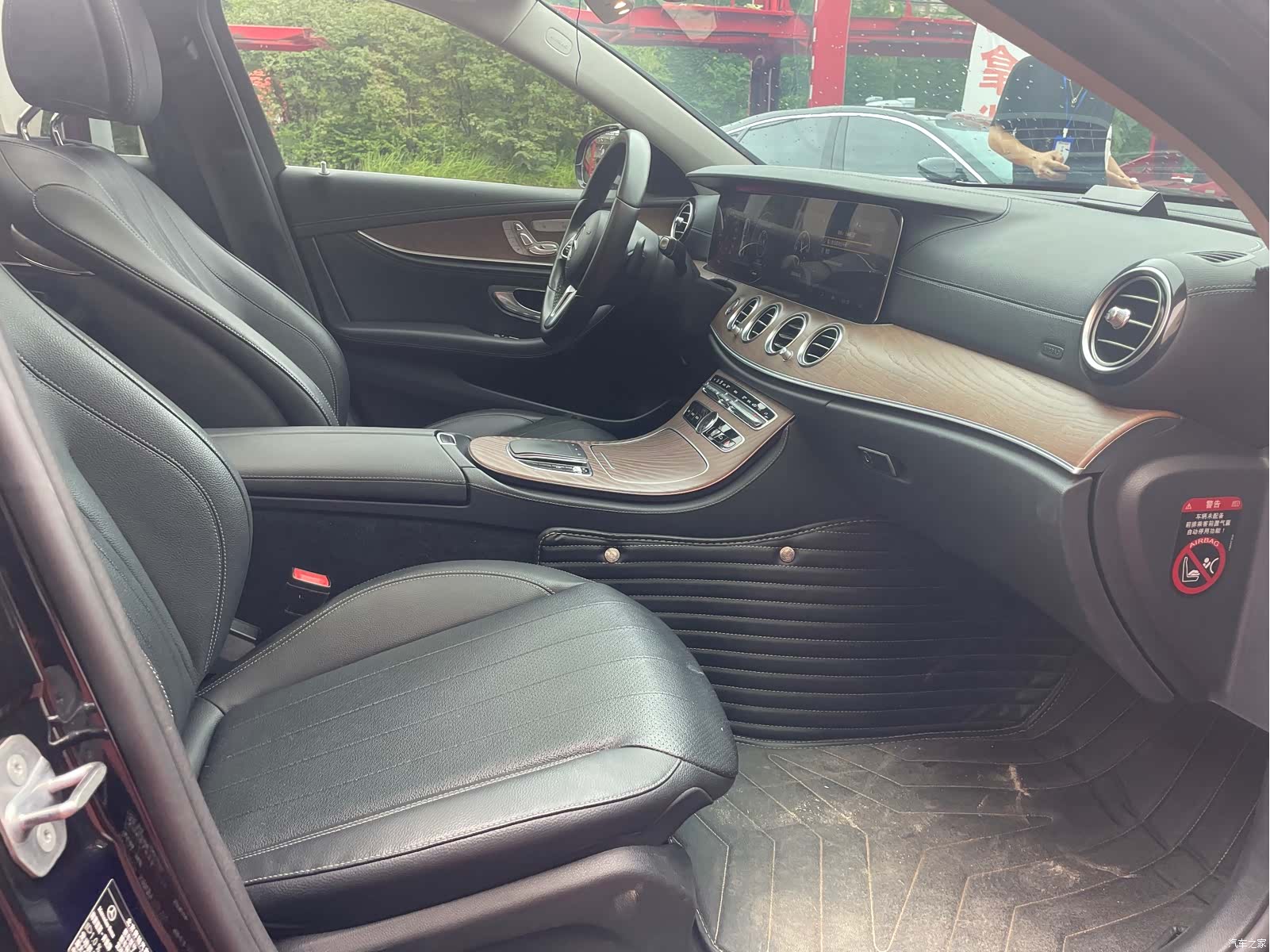 Mercedes-Benz E-Class, 2019 11