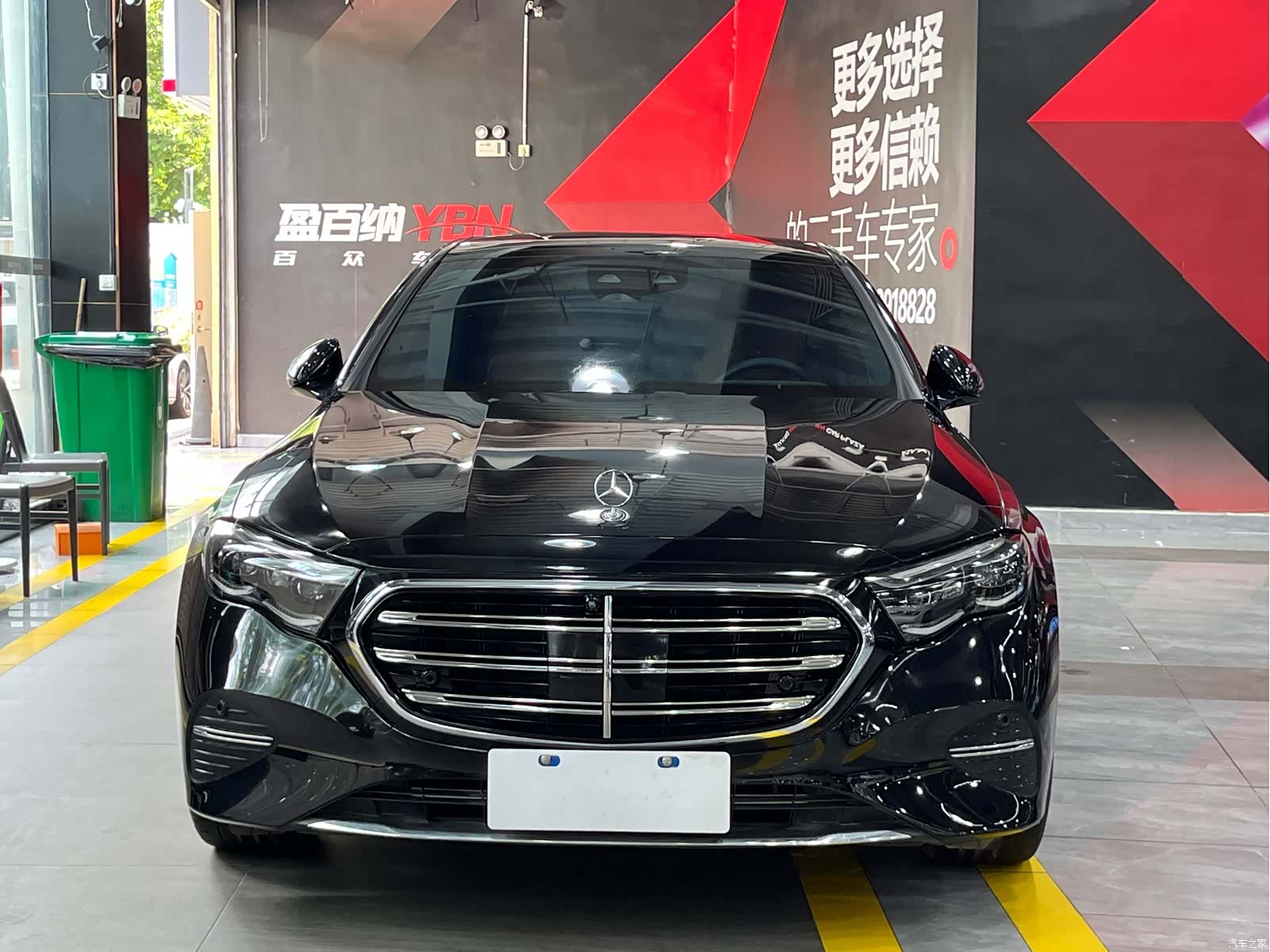 Mercedes-Benz E-Class, 2024 2