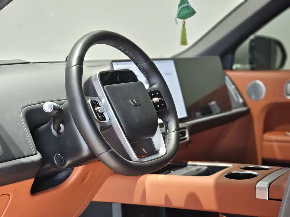 Li Auto Ideal L9