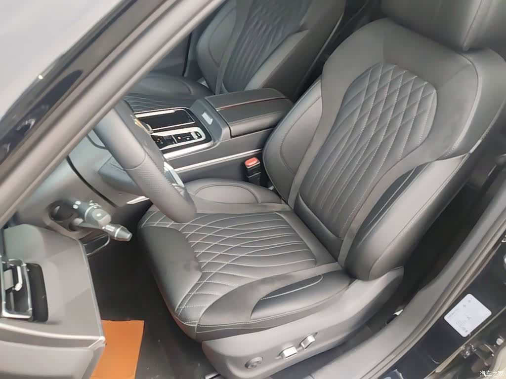 Hongqi HS5, 2023 15
