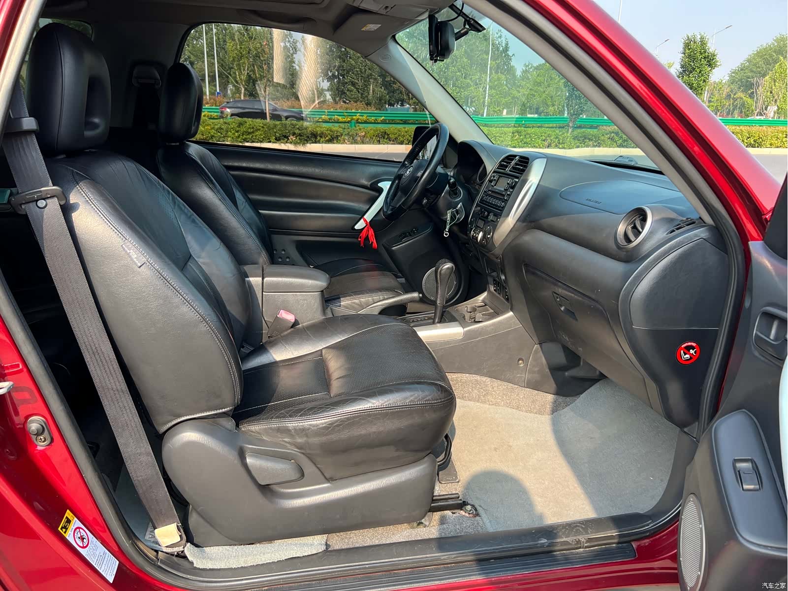 Toyota RAV4, 2004 12