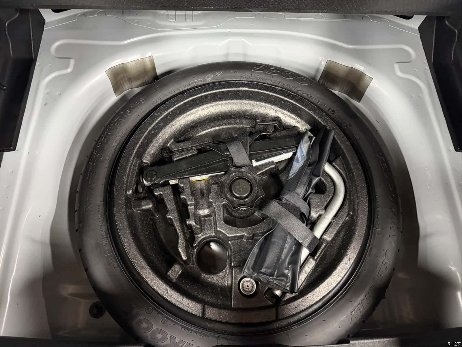 Audi Q2L, 2022 21