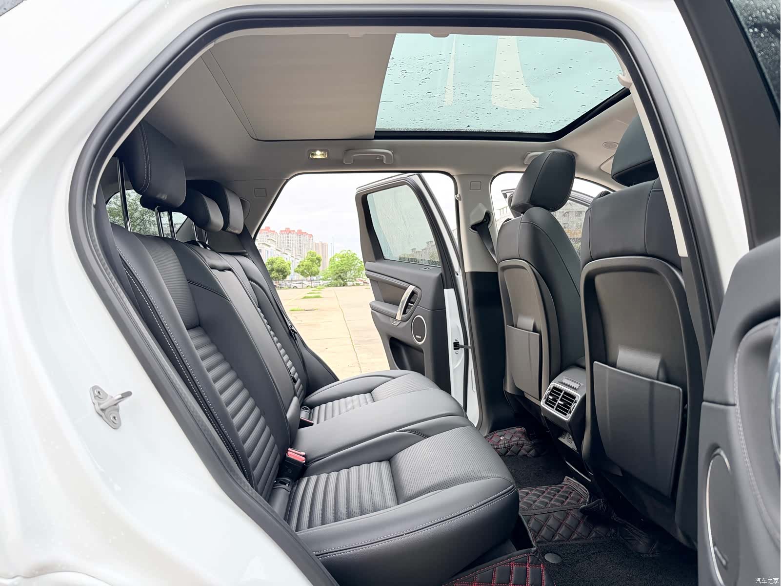 Land Rover Discovery, 2025 7