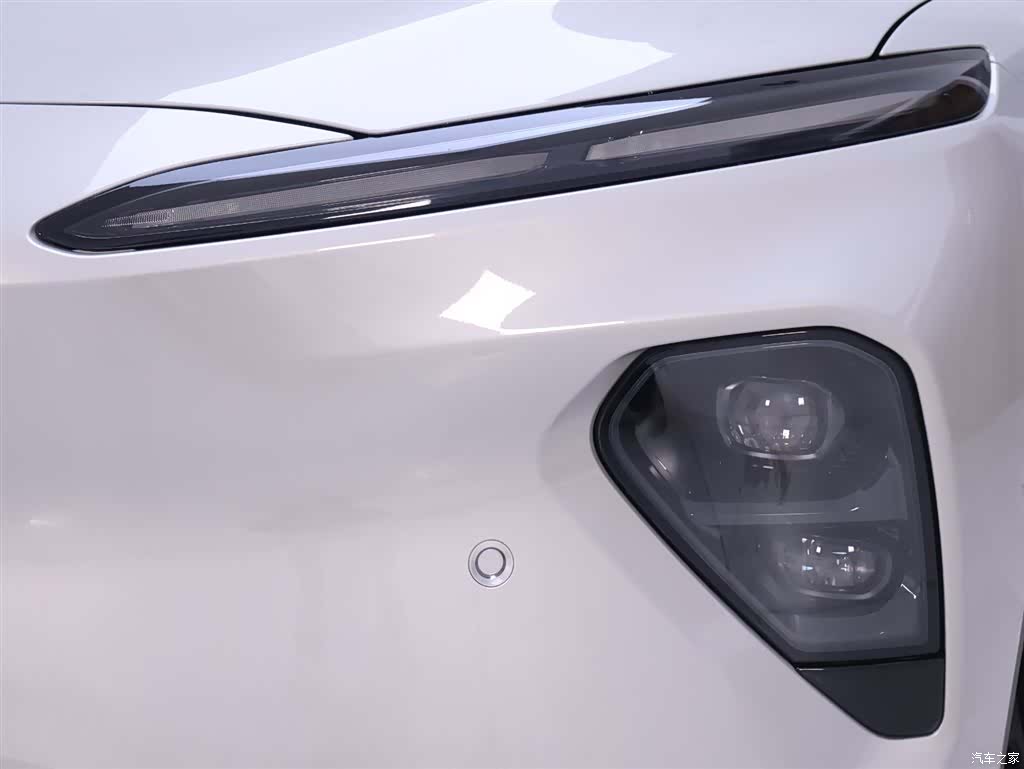 NIO ET7, 2023 4