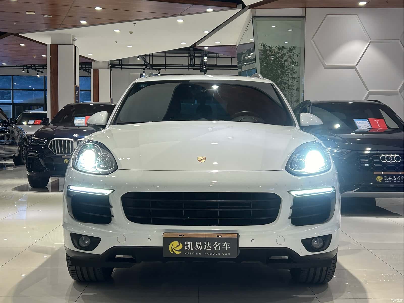 Porsche Cayenne, 2016 3