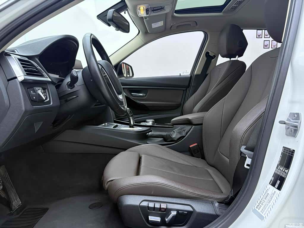 BMW 3 Series, 2019 17
