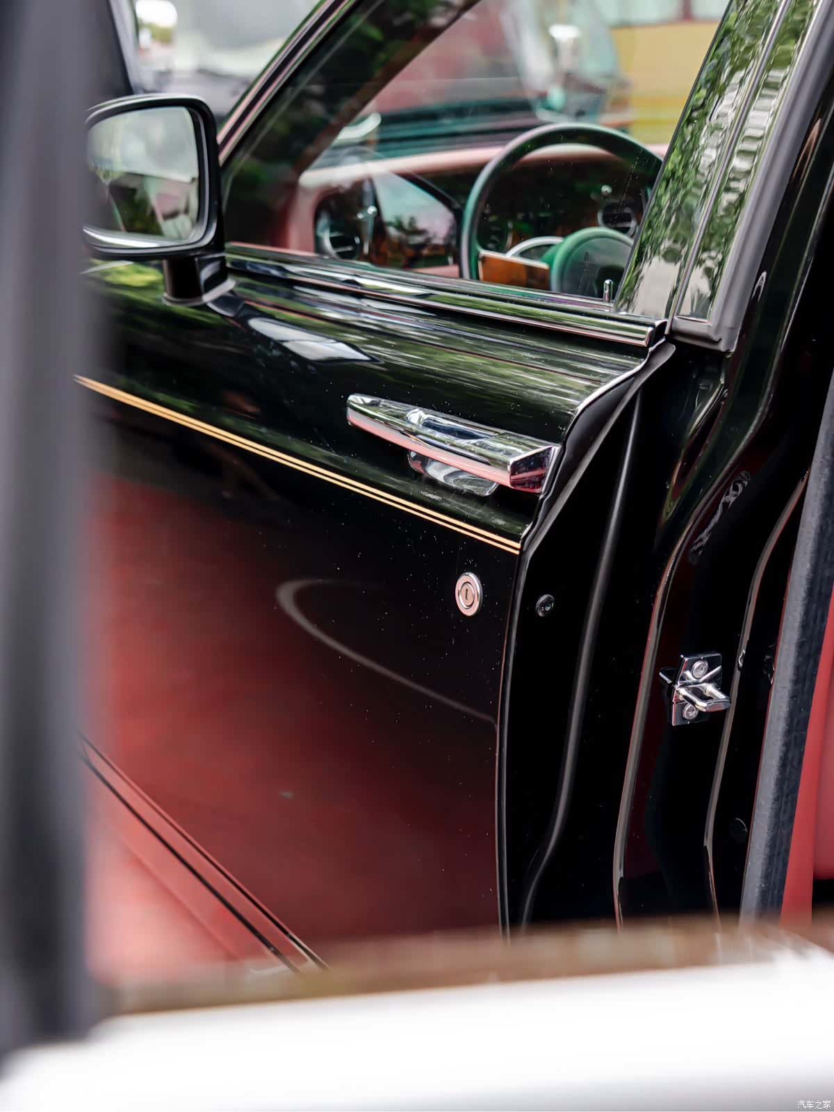 Rolls-Royce Phantom, 2016 15