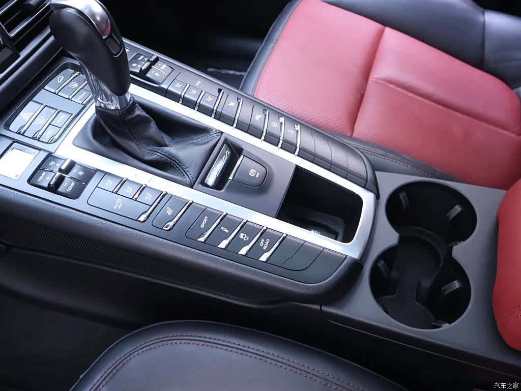 Porsche Macan, 2019 11