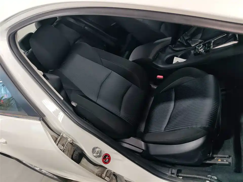 Mazda 3 Angkesaila