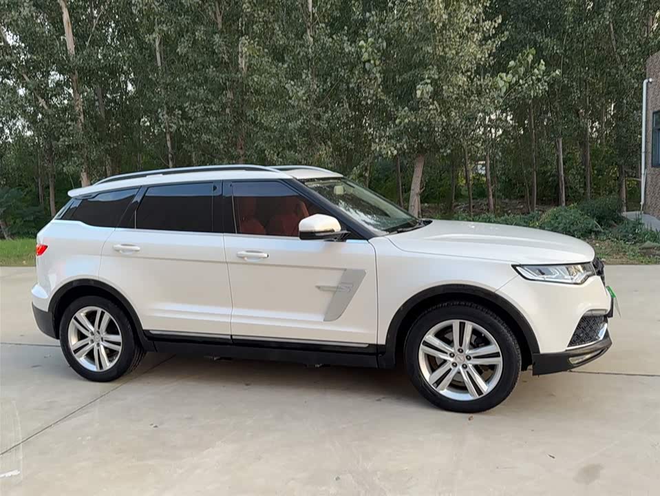 Zotye T700