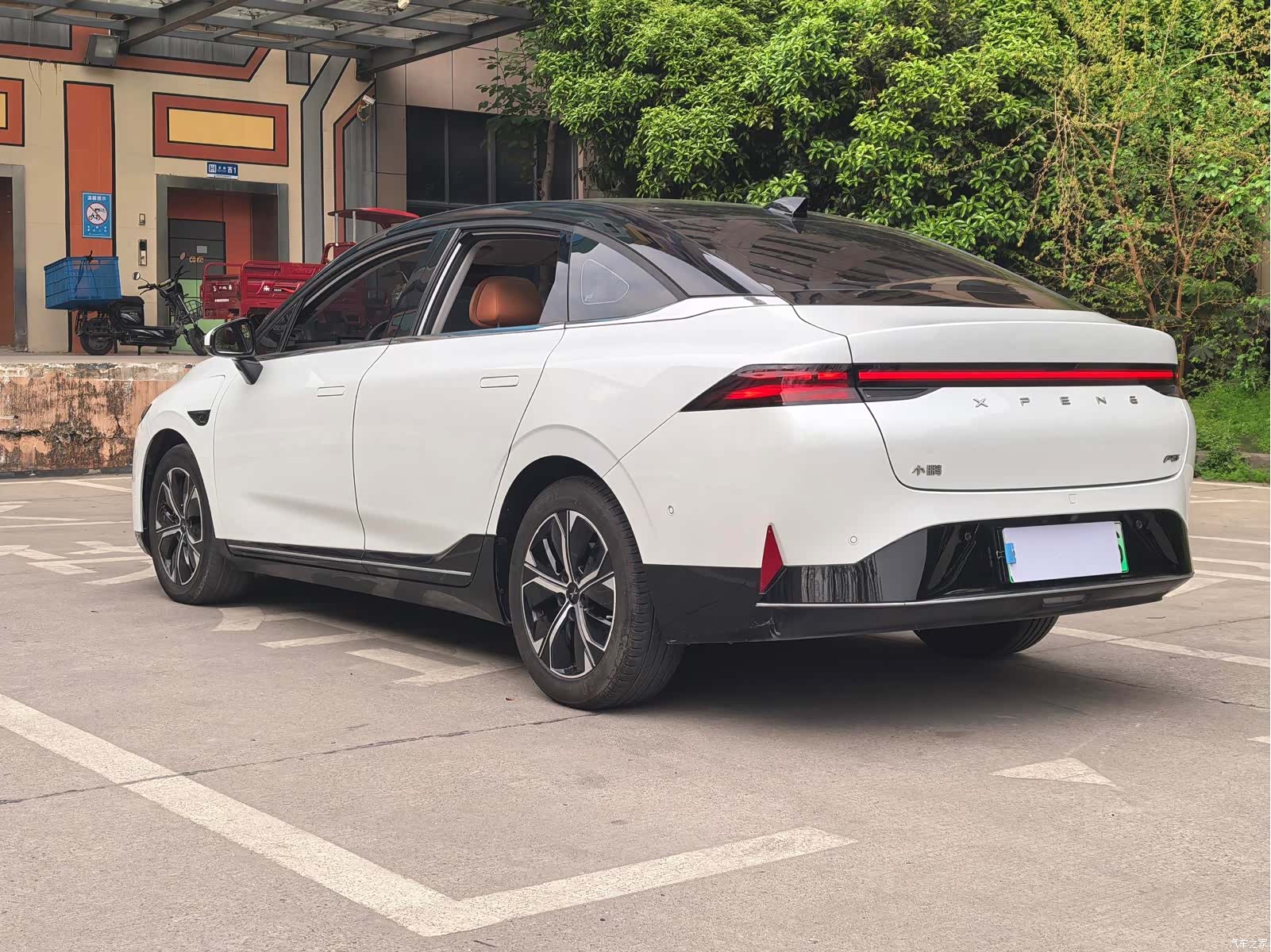 Xpeng P5, 2022 16