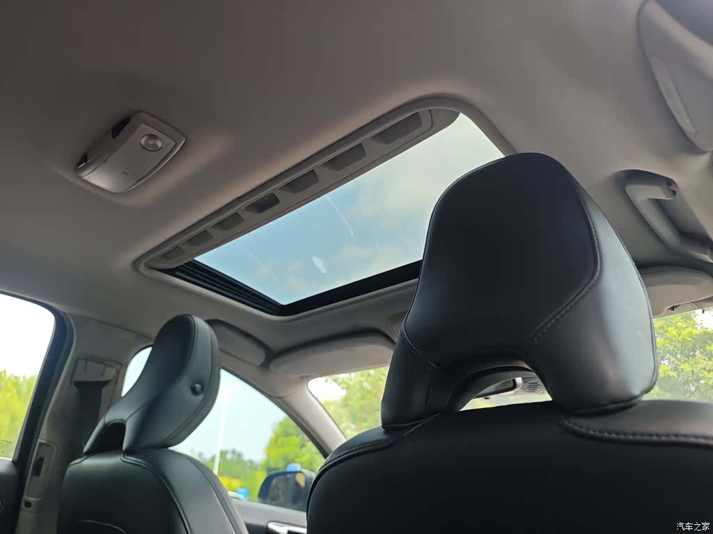 Volvo S60, 2015 7