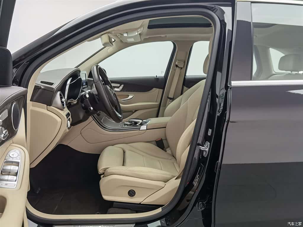 Mercedes-Benz GLC, 2017 10