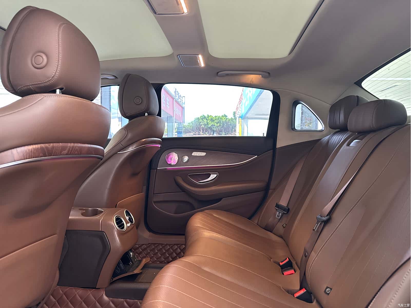 Mercedes-Benz E-Class, 2020 8