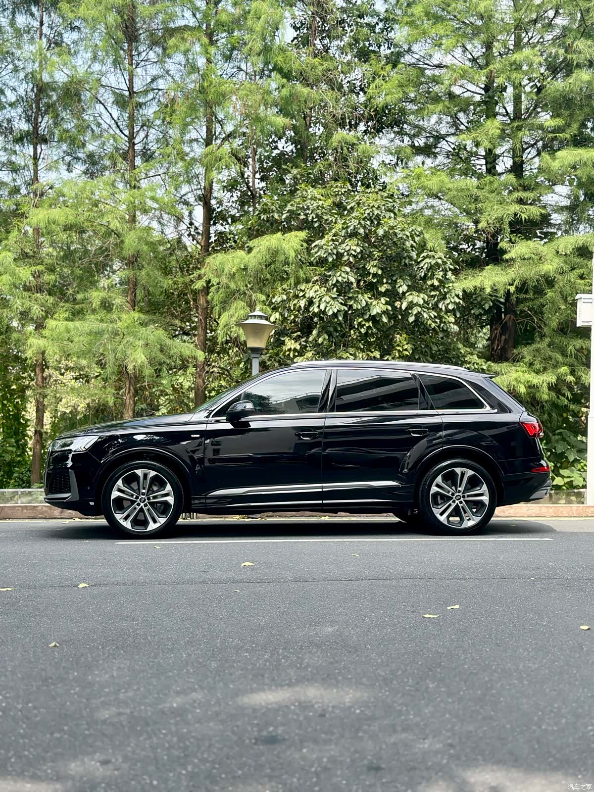 Audi Q7, 2020 4