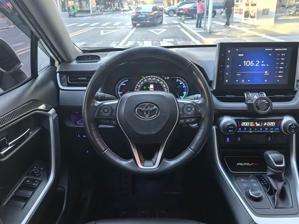 Toyota RAV4 Rongfang Dual Engine E+