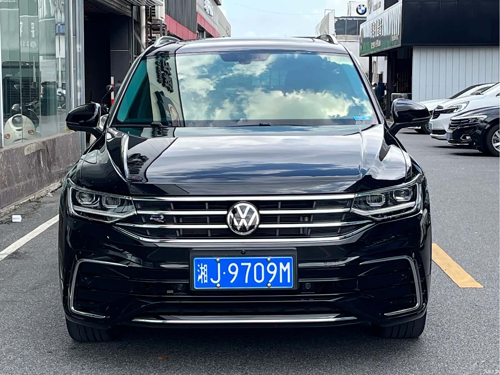 Volkswagen Tiguan L, 2024 1