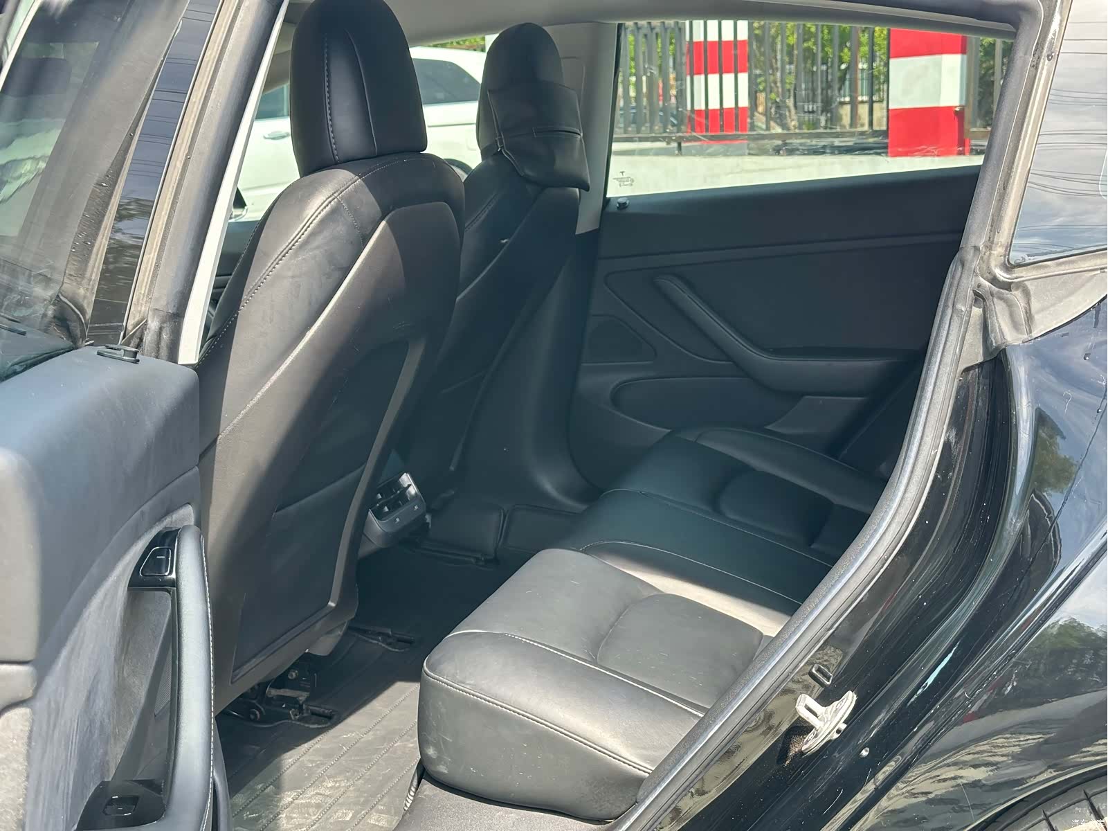 Tesla Model 3, 2019 8