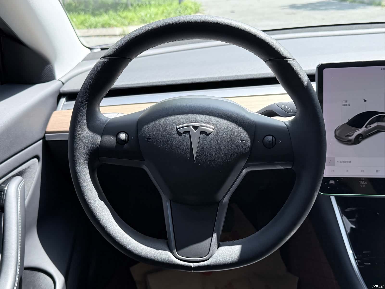 Tesla Model 3, 2020 10