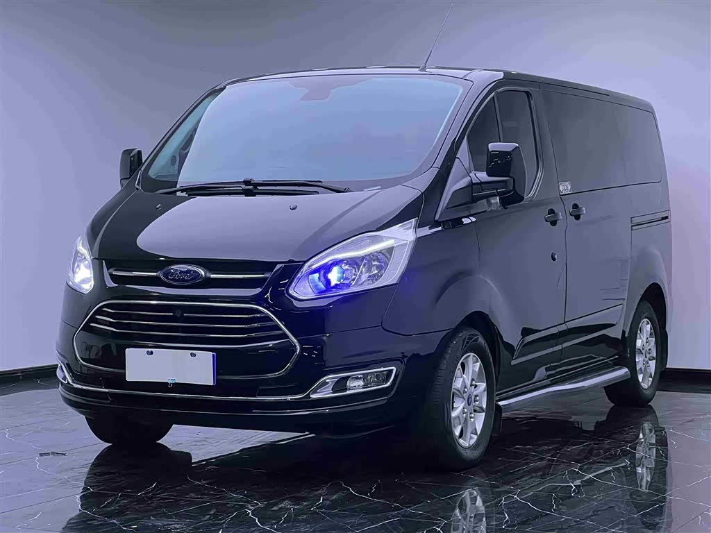 Ford Tourneo