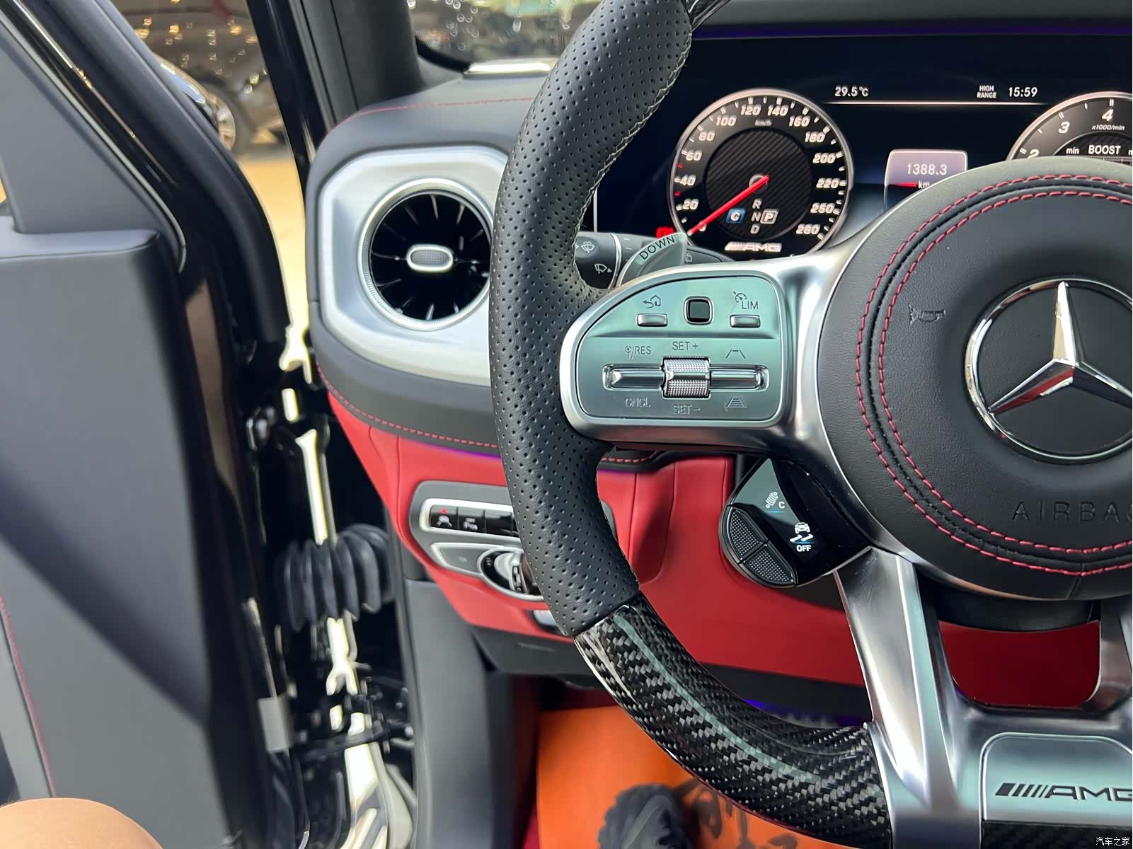 Mercedes-Benz G-Class, 2022 13