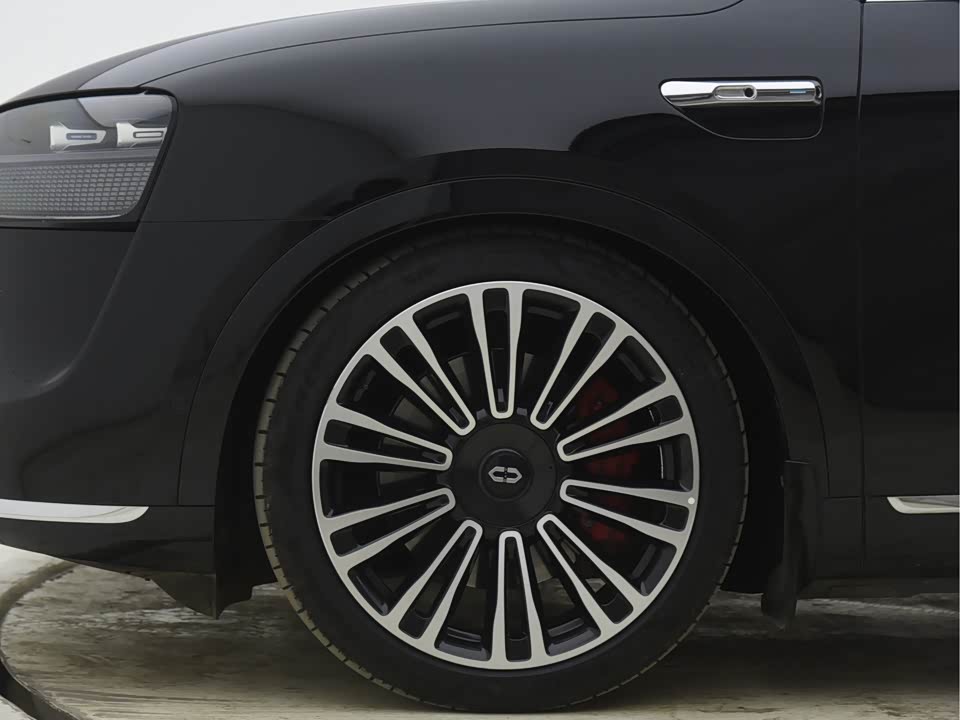 AITO Ask the world M9