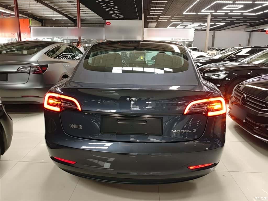 Tesla Model 3, 2020 6