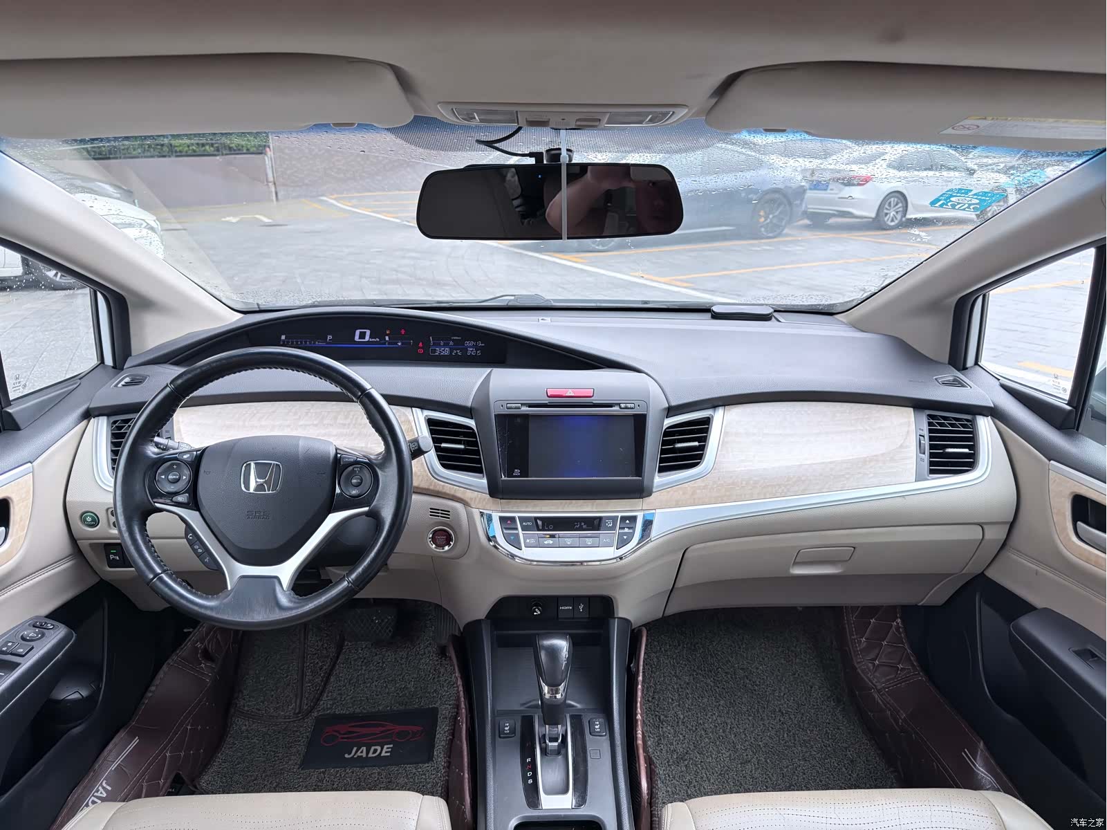 Honda Jade, 2015 все фото