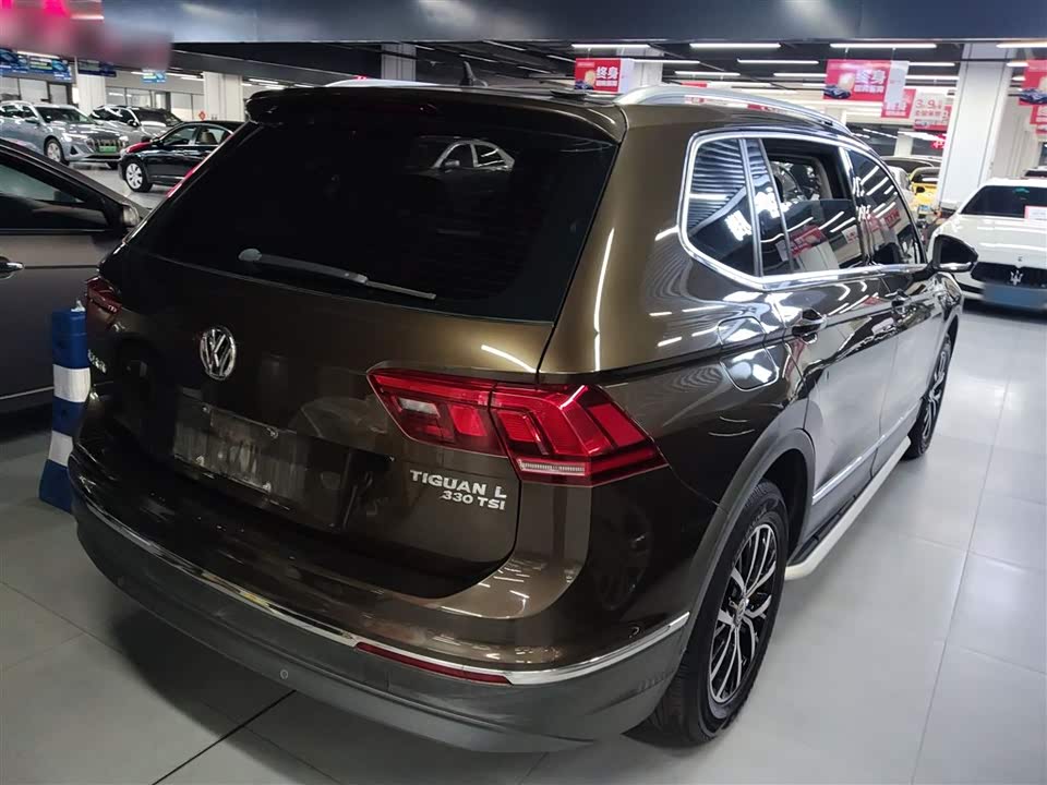 Volkswagen Tiguan L