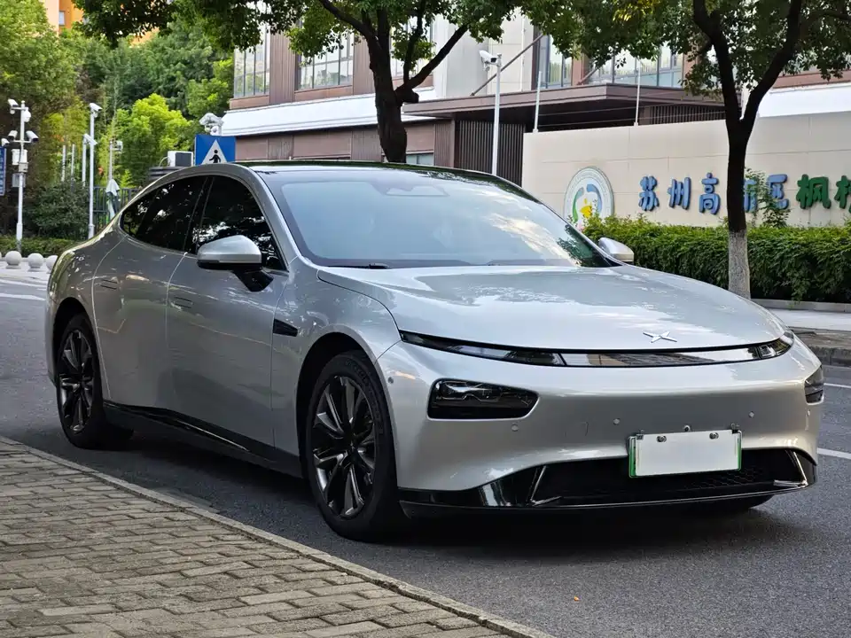 XPENG P7